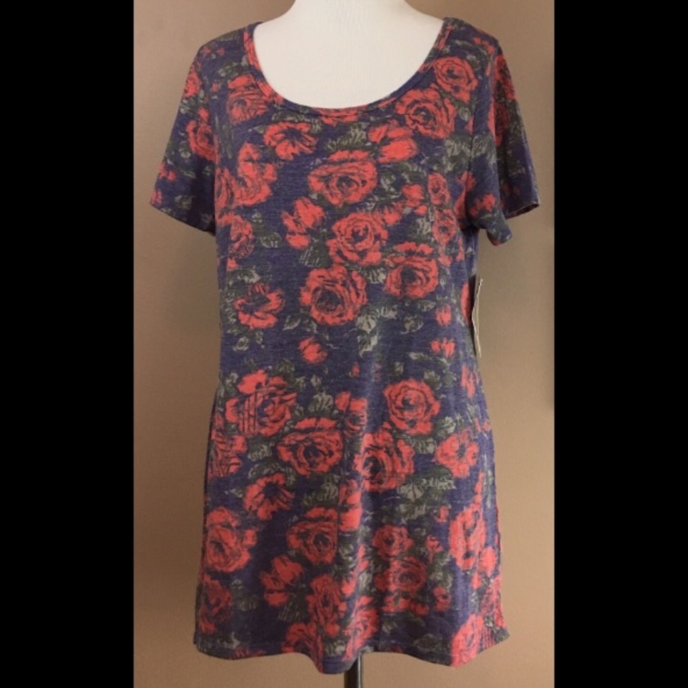 LuLaRoe Classic T purple with roses size medium